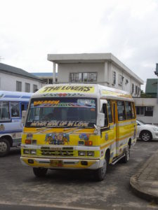 bus indien paramaribo suriname