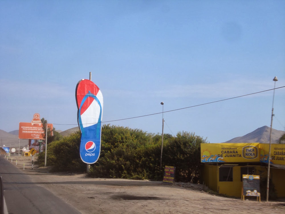 publicité pour pepsi sur la Panamericana au Pérou