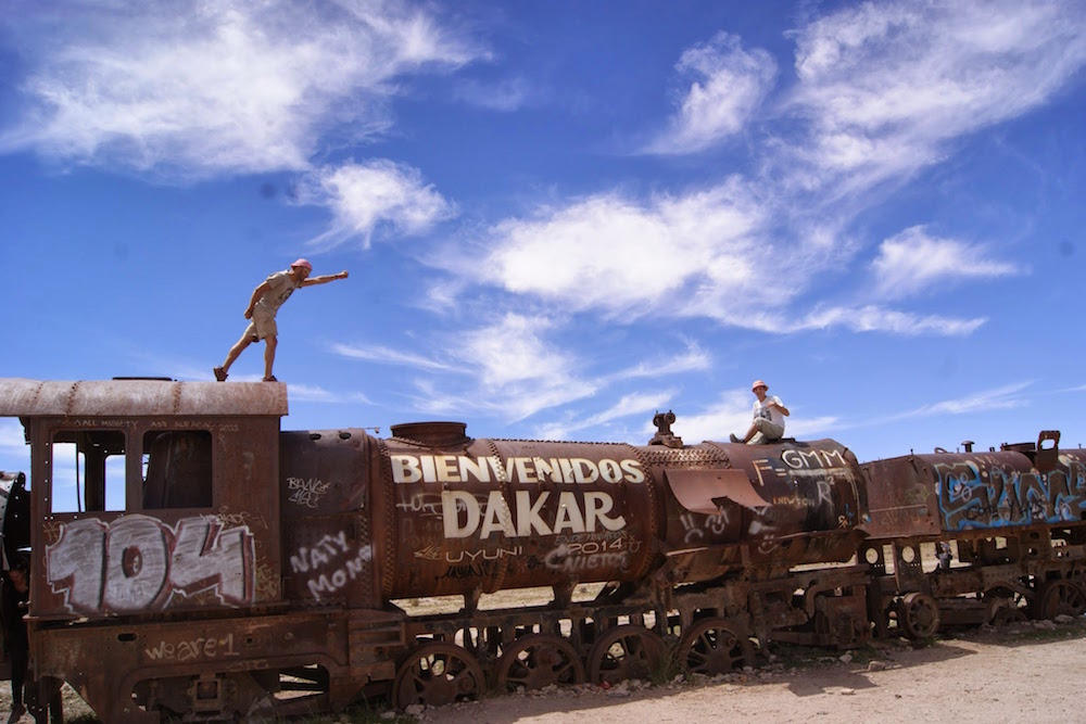 cimetière de trains salir d'uyuni bolivie