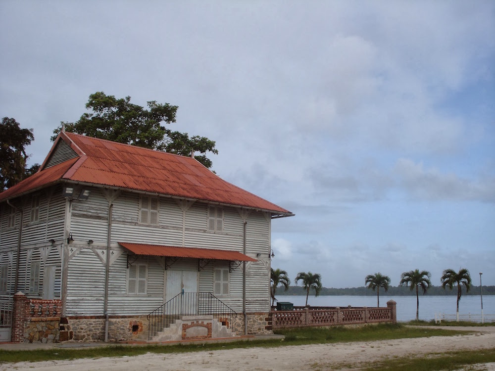 maison coloniale bagne de saint laurent Guyane