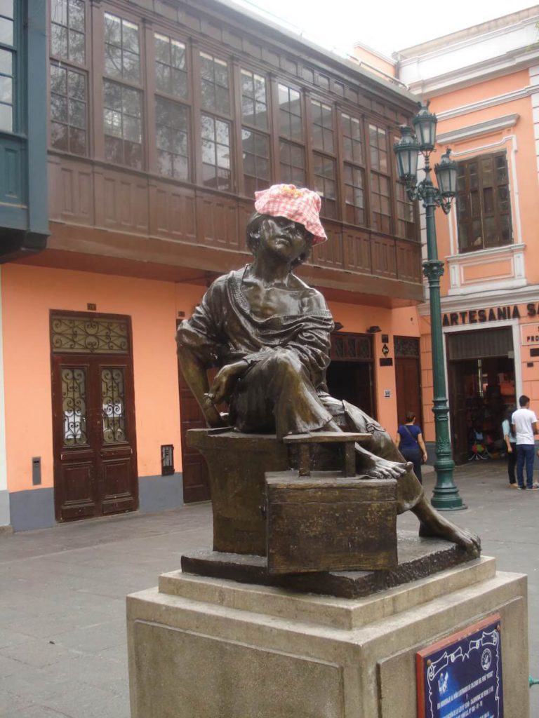 statue cireur de chaussures Lima Pérou